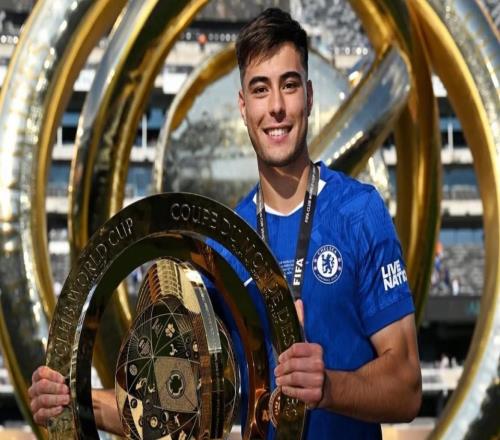 罗马诺：安塞尔米诺不可能回多特白堡是租借他的最大热门