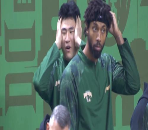 4人禁赛罚16万！CBA赛季最重罚单，四川遭晴天霹雳，球迷：至于吗