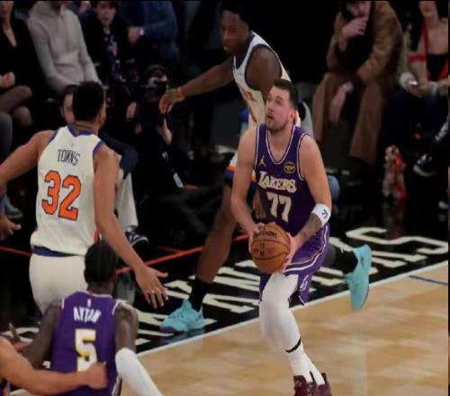 湖人本赛季面对胜率5成球队战绩9胜11负！东契奇近7客场35分10板