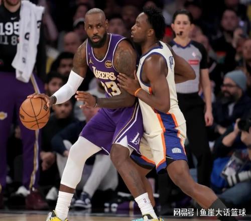 湖人100112尼克斯！无奈的不是输球，而是詹姆斯赛后的一番表态