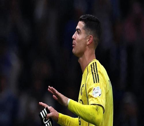 足坛一夜动态：C罗罢赛！曼联32绝杀曼城战平热刺皇马21绝杀