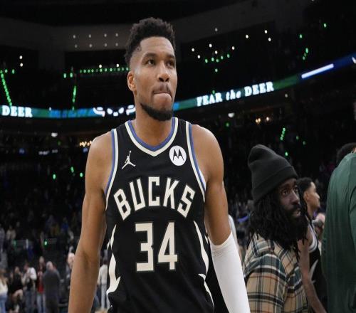 NBA传闻：开拓者队和勇士队意外成为雄鹿队字母哥的潜在下家