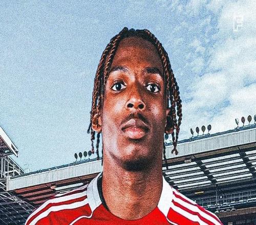 记者：利物浦预计几小时内就雅凯达成协议，球员已口头同意