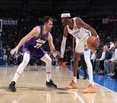 �����������ң�2�����������������˵�3��3������4���촬��8�ѱ�