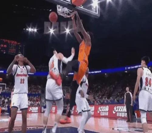 �۷��ˣ�����ֵ+33����ñ������ͳ�ι㶫��