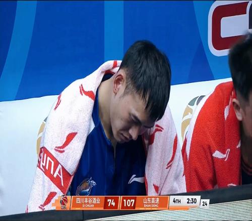 ����33�֡�29���ܣ���CBA�����¼��ɽ����Ԯ�����ˣ����ƿͳ�