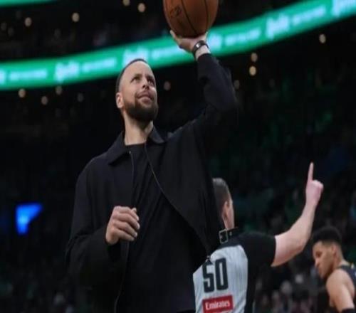 ·������������Խ�ɫ��Ա���ݼ�����������