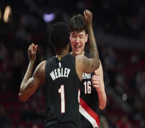 �����ߴ�ʤ����35�������ɭһ����ȫ�ӵ�һ��˹������զ���