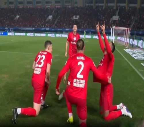 �����ֳ��ʵǶ�����֪����ʥ���̣�����Ҫ����º�ţ����4����