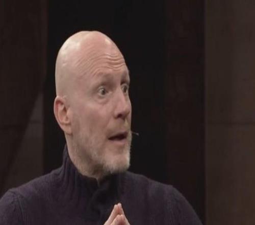 ��Ĭ�������˺ܿ�ͻ�������ùھ���˧��ȥ������˧������