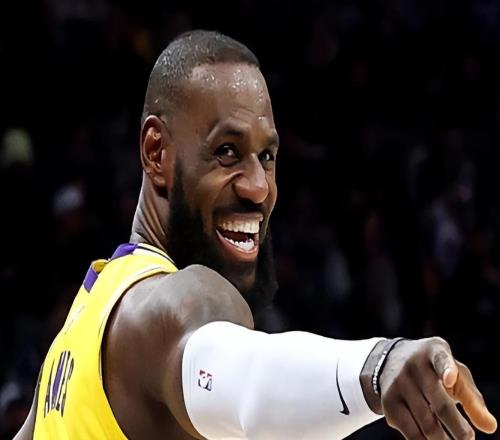 ��1������˫��41���ղ������������з���ý�ߺ�����̫����