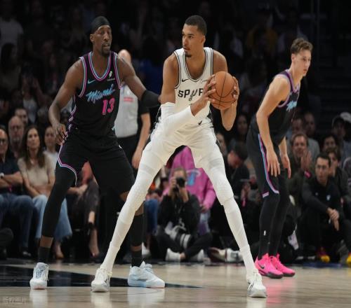 С��28+5+3+3��Ե���������Ա�������İ�����26+14+4+5����¼