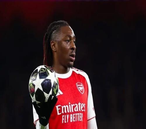 TA��������С������Ԥ��ȱ������һ����