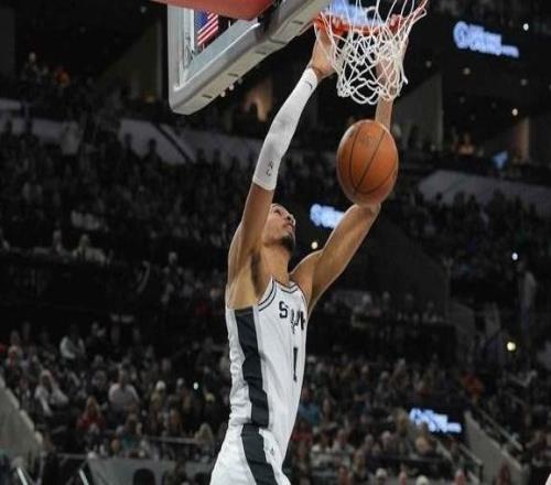 5��1��26��ǰ��˳λ������İ���������˹�������ױ��ۣ�