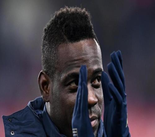 ˹�ڵ£�����2010��ŷ�ھ���ǰ�ְ�ѵ����˧�����װ������볡