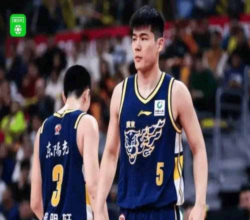 �㶫9351���Ĵ�30��������ķ��22�����¼���20+5������һ14+6