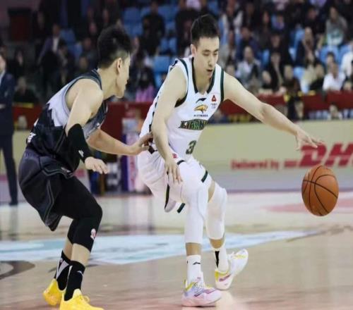 ����40+11�Ʒ�������������˫���Ǵ������ɱ�뼾����ʱ������