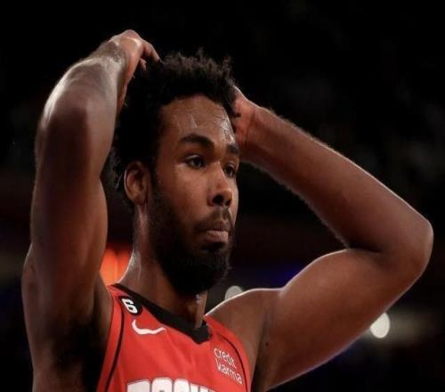 ����¶�ڻ��3�´��λ����������NBA���