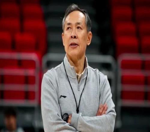 CBA�������ţ������׸ֱ�������˹��ɽ�������򻻵���˹