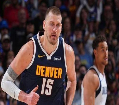 Լ���汳������Т˳15+15+15��ʷ���ˣ����ף�̾Ϊ��ֹ