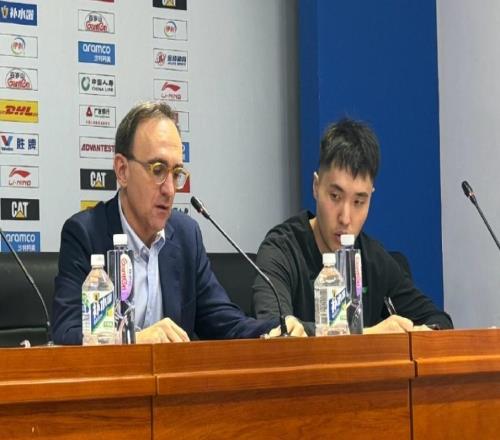 输吉林发布会！乌戈点出攻守问题，付豪寄语全队放低姿态！