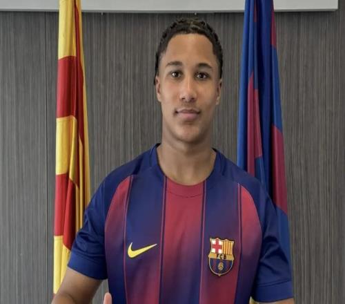 ��ѵ����������С��������˹����Ӣ���������뵽����������Ա