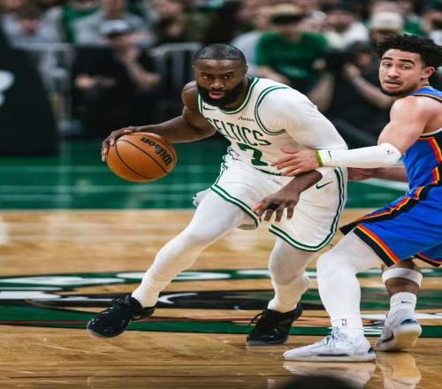 �Ʒ����������ս�12���ܣ�����31+8+8������ף����Ҳ�����MVP