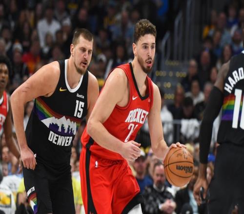 ���������˦������֧�У�3��ͷ����2������������ͬ�������