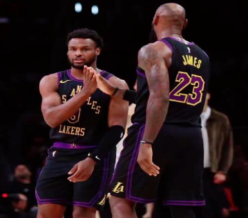 ����ֻ����������������ʵ��˭����Ľղķ˹�в����������Ķ���