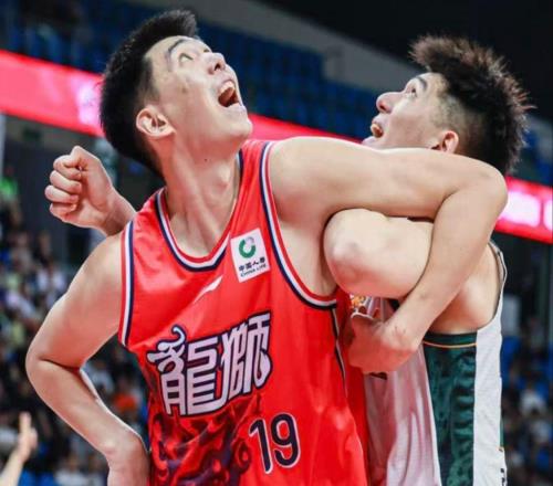 һ�˴�����3����������ȫ��5����һ�����ԣ�Ī���¶�����ס��