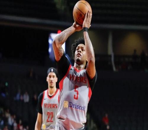 ����ͳ�8��������������Ӻ󳡴�բ�����һ��������ȫ�Ľ���