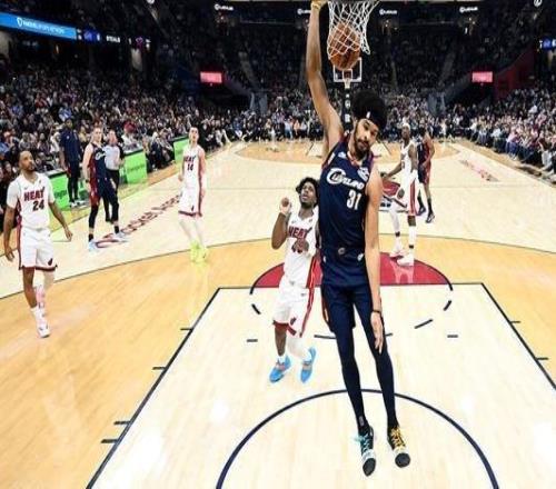 ���ؽ�ɭ̸���׸��������߱�����ǣ�������ڳ�������ȫ�ӻ���