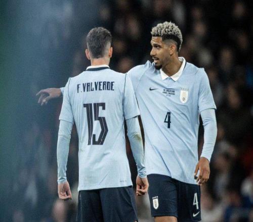 ��������ҶӰ���ɹ���գ�300������С��ͬʱӵ�л�������˫�ӳ�