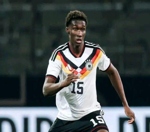 18������4500�������������ճ�����һ���������ж�������ȫ����