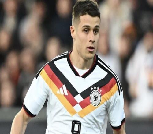 �����ˣ���ɭ�ɶԵ¹�U21����������������ȤŨ��