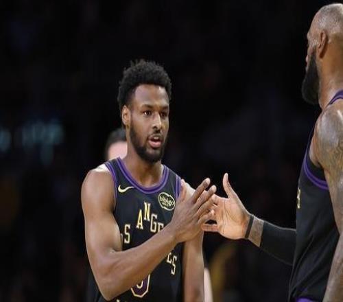 ղķ˹̸��ʷ�״θ������ߣ���ϧ���ǲ�����ս��ÿһ��