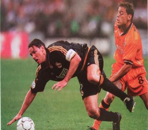 ��������ڵ��г��޽���ȴ�ڰ���͢����������ڻ���վ����