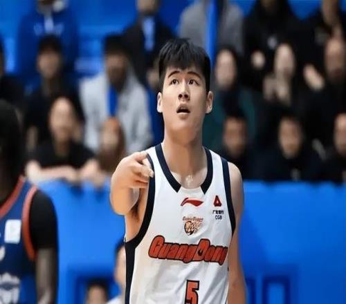 ����ֵ��1���Բ������ã�ý����ŭ����ڵ��㶫�����飺�û�˭