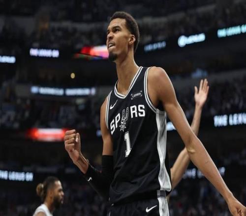 һ��129114���������Σ��İഴNBA��ʷ��һ����MVP�������