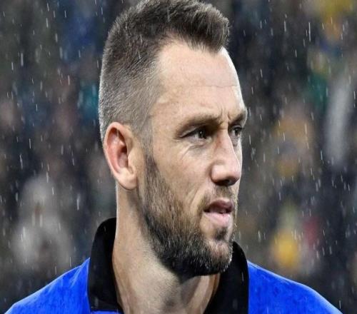 ��ý���¸��������������Լ�����ƿ���Ӣ�����ֲ�������ǩ