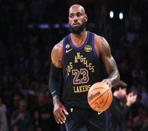 ��ʤ��������42+5����¼������17+3���ж���������ղ14+6�׷����