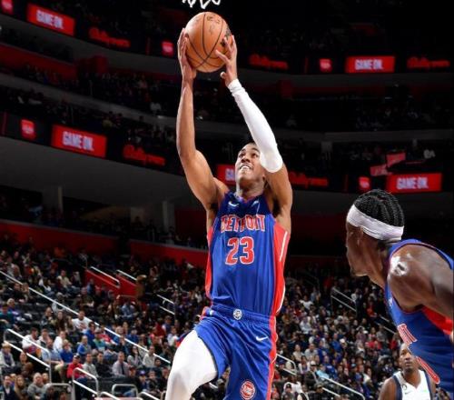 ����������ŭ������ʿ������Ե�������̾��ص�һ�ѵл����͹�