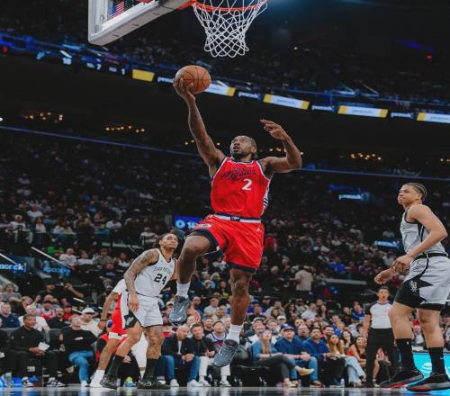 29ս27ʤ��NBA��ǿ����������ͬ�˵�һ�ֱ�����