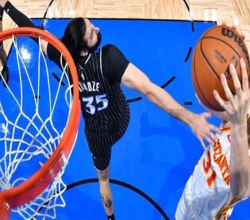 ˹�ε�̸���������ˣ��ܲ��ұ�������ж���������