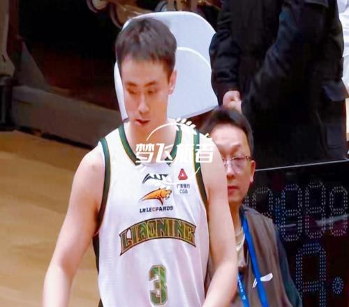 ����ϧ�������õ��ĵĲ�����������0�ֱ������Ǳ����ӵ�����