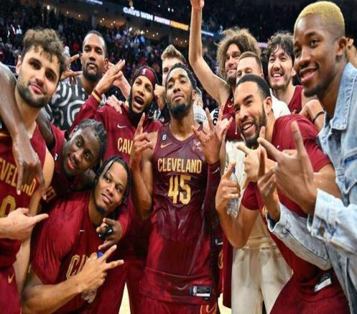 ��ʿ��������������ʷ�ڶ��γ��֮·��ʽ����