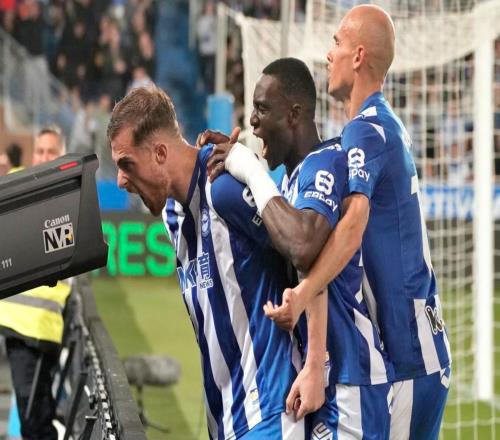 52��22�����һҹ�����׻�������������ά˹��ƽ������ķ����̭