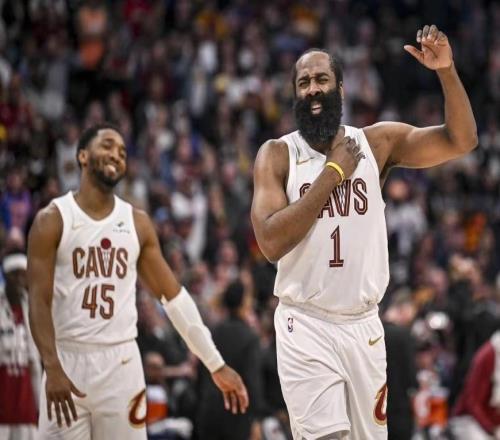 ����������״η�����������Ϊ�����ۿ촬��������ʿΪԲ�ھ���