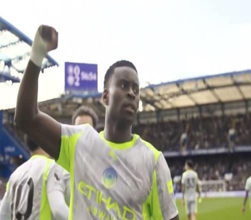 �����ж�������������ն����������Ӣ������