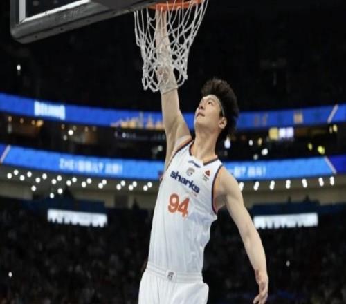 �����֣������ܵ÷���Խ��쿺ܿ������һ�ȫ���Ը������ܹھ�